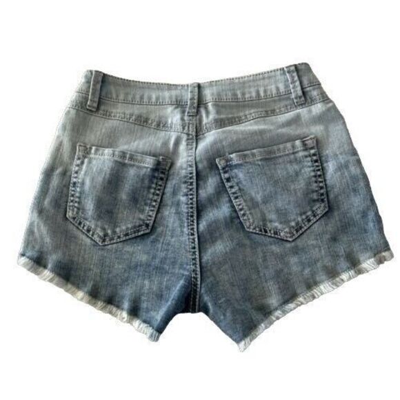 Rewash Distressed Ripped Cut Off Denim Shorts Womens Sz 2 Blue‎ Festival Western - Picture 2 of 9
